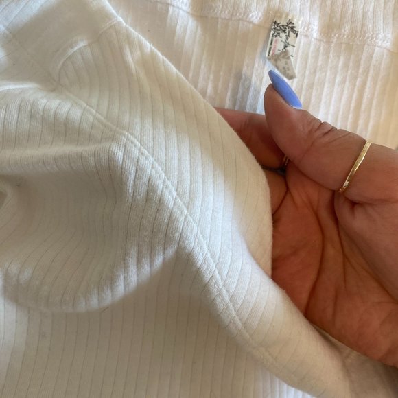 Free People V-Neck Body Suit - Picture 5 of 5